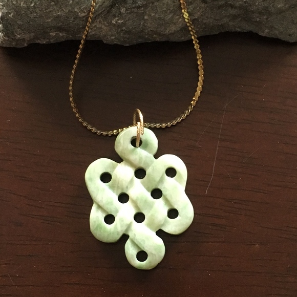 Jewelry - Aventurine Necklace
